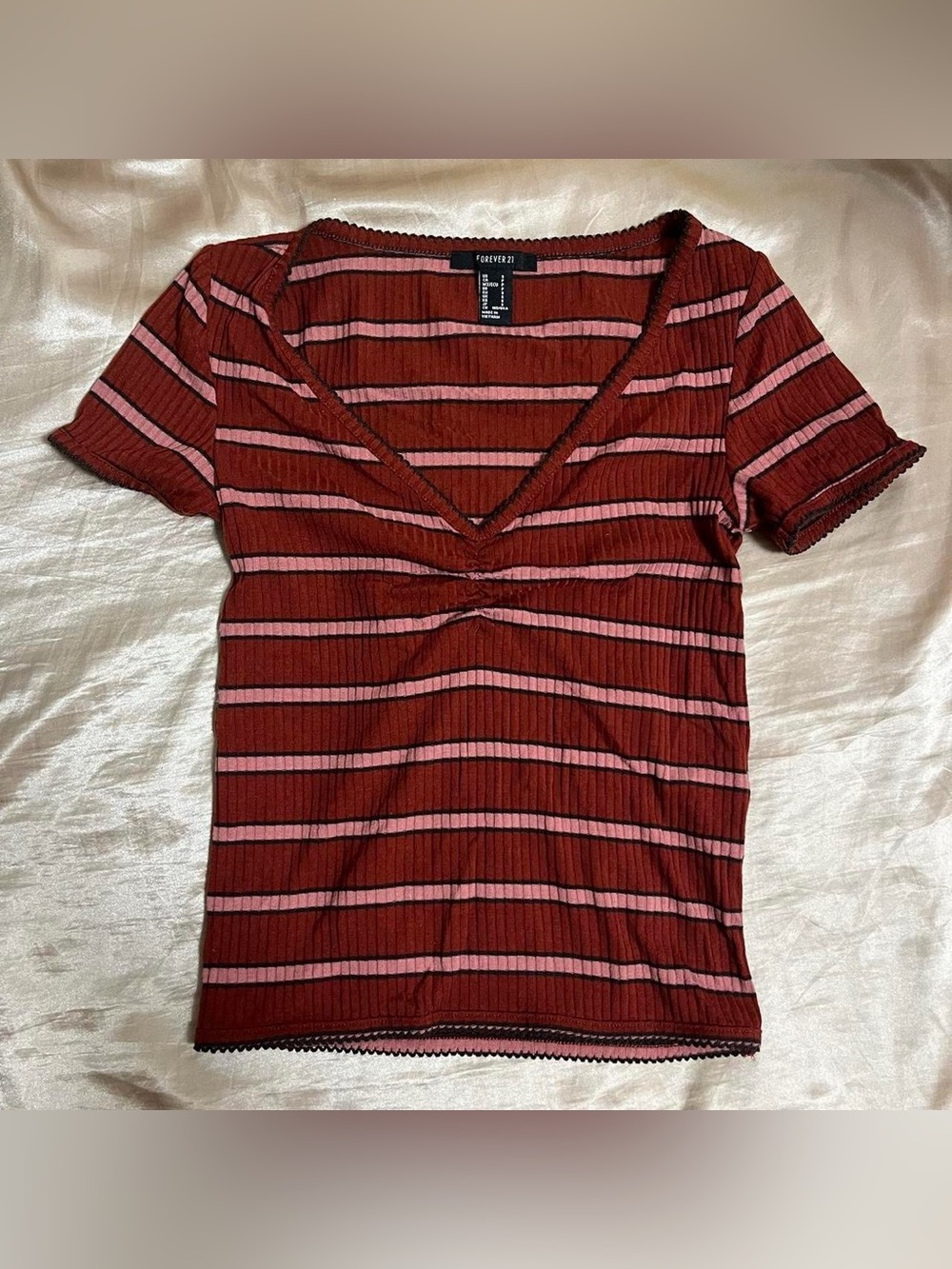 ੈ✩‧₊˚forever 21 striped v neck top